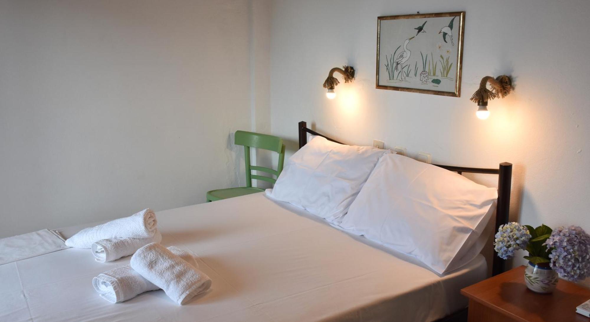 Mirsini Apartments Kariotes Eksteriør bilde
